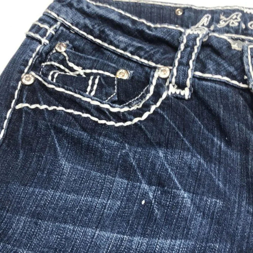 LIKE NEW VINTAGE L.A. IDOL CROP JEANS 31x18 CRYSTALS 💎